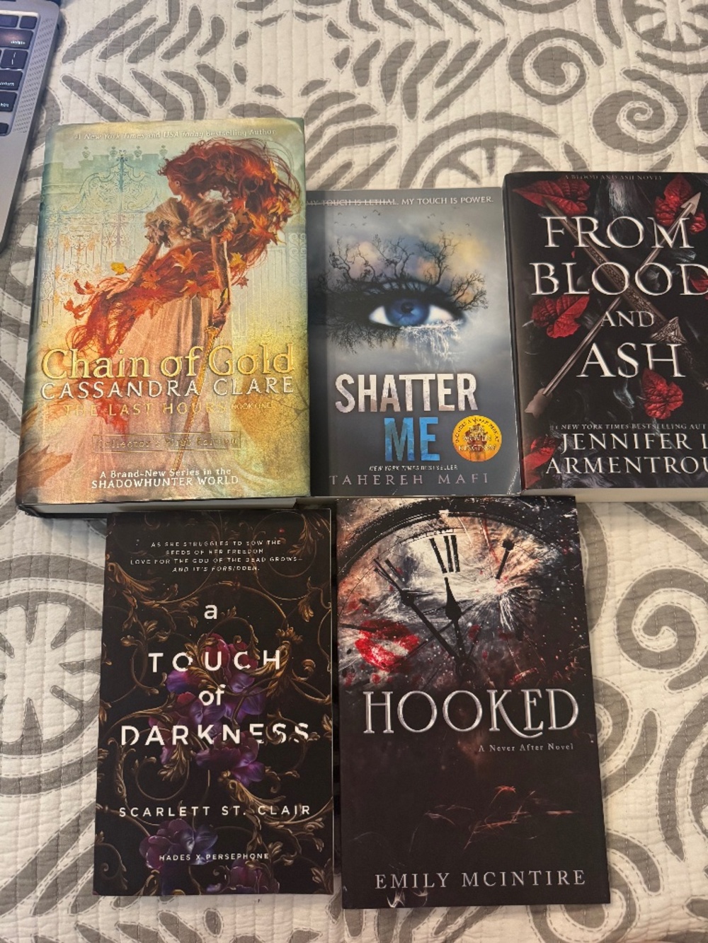 Lot of 5 young adult fantasy/fiction books!